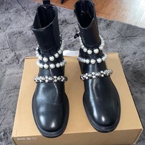 Zara boots